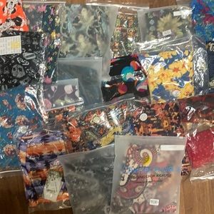 Lot of 20+ pairs of leggings